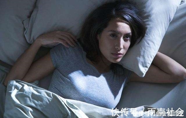 长期失眠|经常失眠的人，身体可能会发生5个变化，做好5件事助你安然入眠