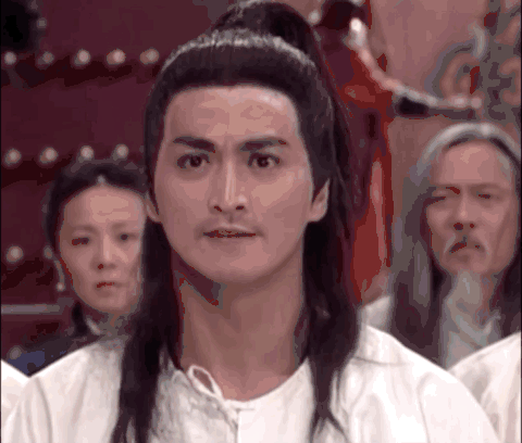 穿紅衣服最帥的男人長這樣