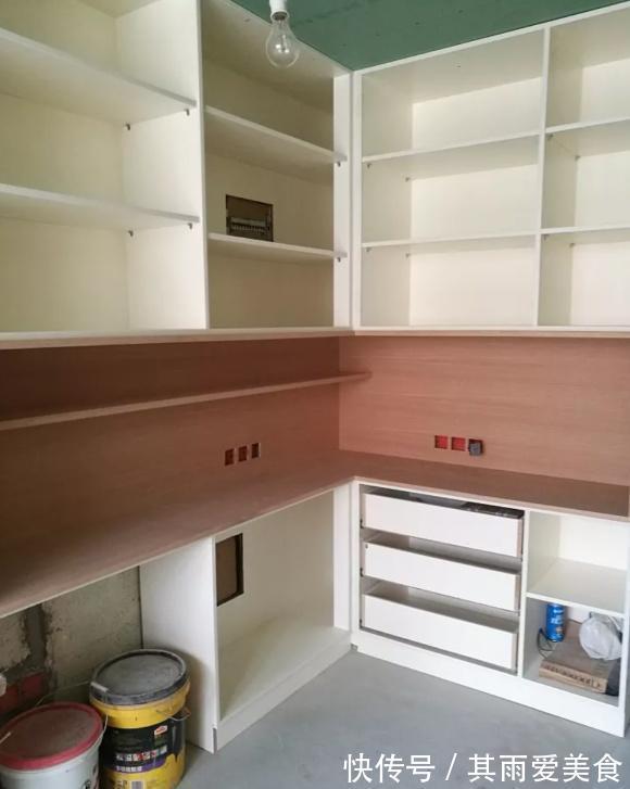 柜子|老公非要给厕所装“两个门”,家人不理解,完工后发现他真睿智!