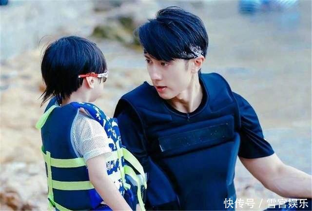 孩子|女儿是''小情人'',儿子是''意外''网友调侃无比心疼儿子