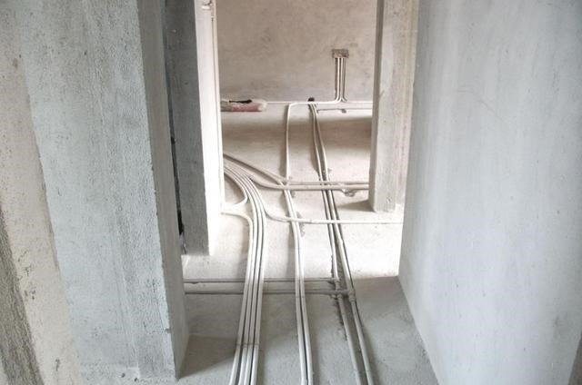 线管|水电改造别做横平竖直了,这样做省钱又实用,内行人如今都选这种