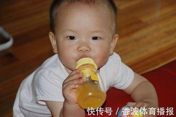 舒姐|曝:“肠坏死”宝宝增多!医生感叹:都是4种辅食惹下的“祸根”