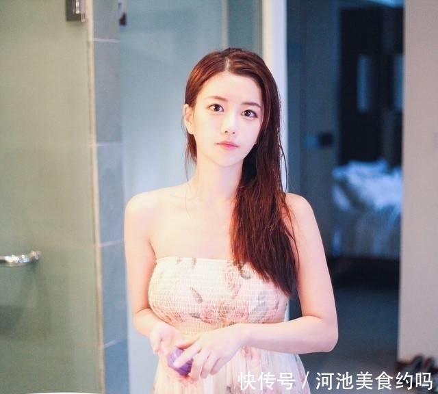 丰腴|街拍:腿长白皙的小姐姐,丰腴有致,怎么穿都带女神气息!