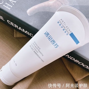 油痘肌|拒绝踩雷入坑!扒了成分之后,被这五款“零差评”护肤品惊艳到!