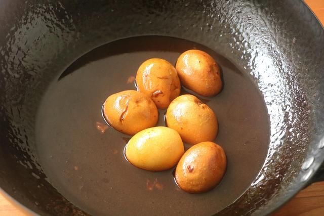 诱人|家庭版本的卤棒骨,每次卤一大锅瞬间被抢光,解馋更过瘾!香