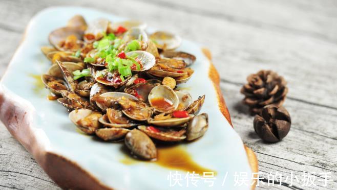 一滴滴水|炒花甲放水你就错了!教你一招,这样做比饭店还好吃