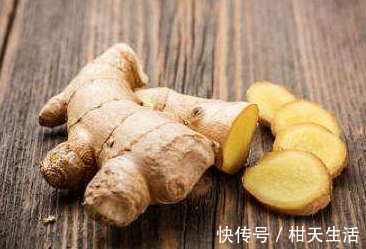 睡眠|生姜和此物一起泡,每天来一杯,湿气没了,睡眠好了,抚平大肚子