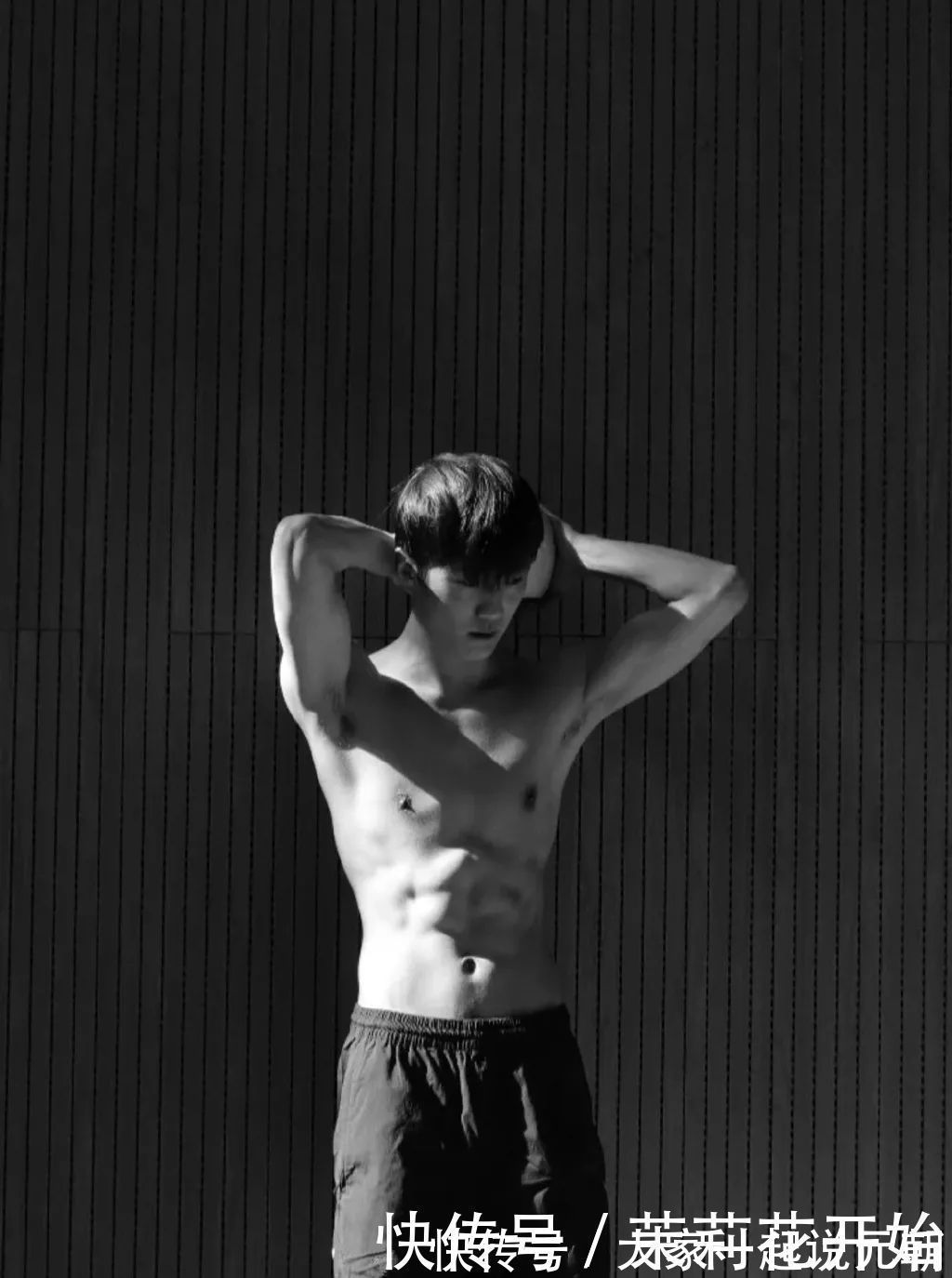 体育生|190cm大长腿体育生,8块腹肌公狗腰,薄肌小奶狗满满少年感