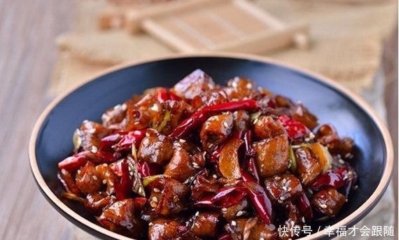 男人|肥肠这样做成下酒菜,真是越吃越香,很多男人超爱它