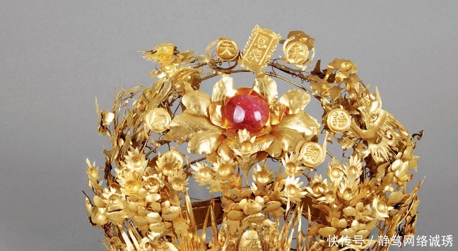 皇帝|毕沅墓出土诰命金冠,玉牌子上写十个字,揭示皇帝不可告人的心机