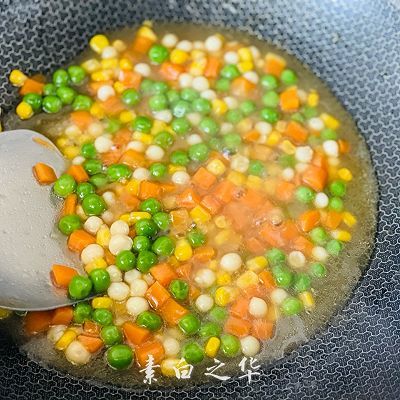 粟米粒|鸡头米四色丁炒素