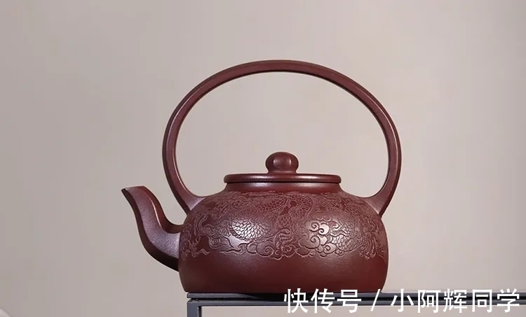 松鼠葡萄壶#自观堂|姚玲香——紫砂与优雅共存