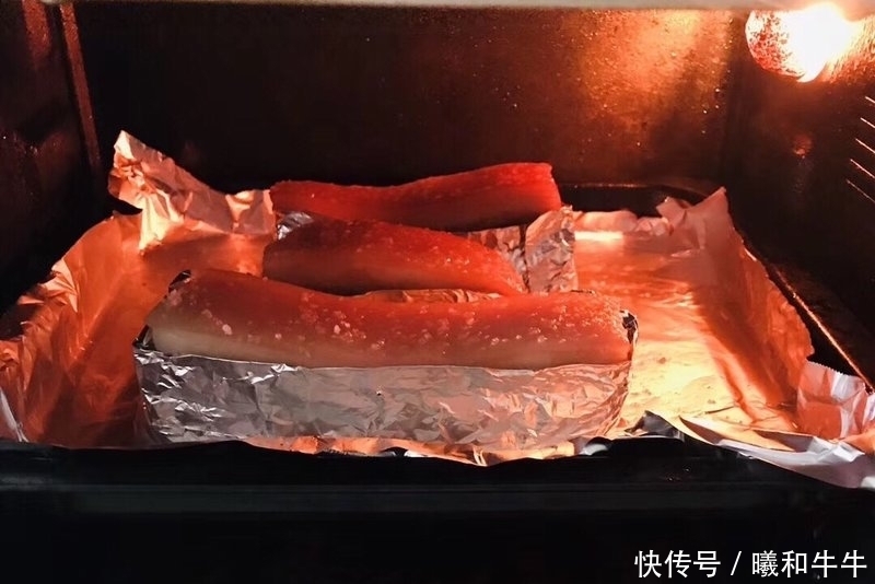 脆皮|网红版脆皮五花肉,外酥里嫩肥而不腻,关键是做法还简单
