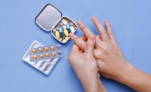 嘌呤|辟谣——“尿酸高”就是有“痛风”？要尽快降尿酸？医生：并不是