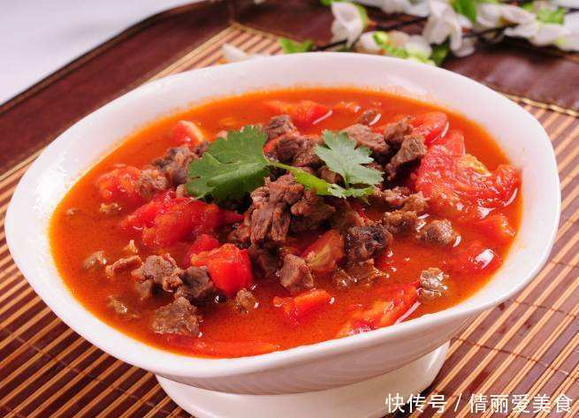 家常|自制家常西红柿炖牛腩,做法简单又营养,好吃到汤汁都喝光!