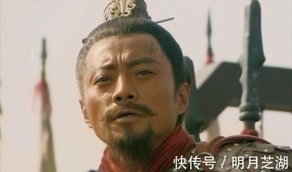 秦明@排名第十九的梁山好汉与秦明不分高下,面对关胜仅支撑十个回合