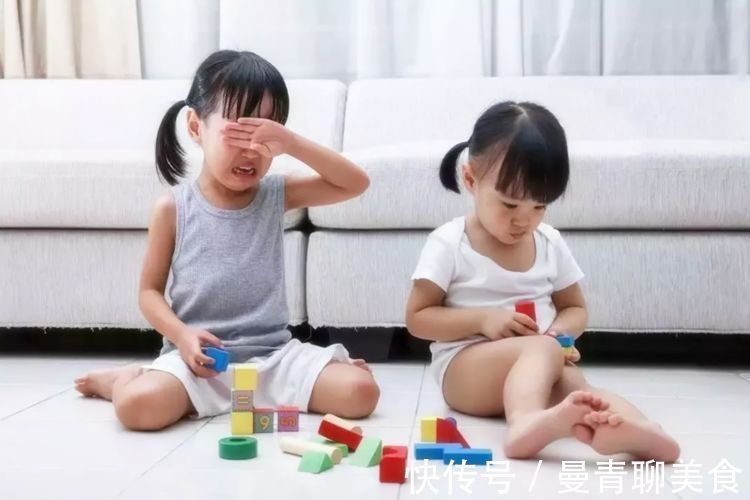 大人物|玩具被抢时孩子的表现,暗示将来能否成为“大人物”,一般错不了