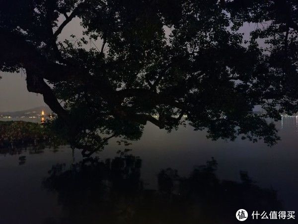 边框|数码体验 篇十一：红米Redmi Note 11 Pro+体验：120W一刻秒充小金刚，截长补短后的水桶答案