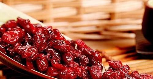 怕肌肤衰老，适合吃几种食物，促进排便，改善皮肤衰老，年轻健康