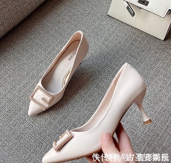 高跟鞋|穿细跟鞋怕崴脚,穿粗跟鞋嫌不好看,4款优雅迷人的酒杯跟试试看