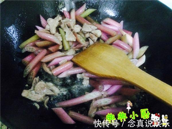 季节性的家常菜,遇到了不错过,简单的做法好吃