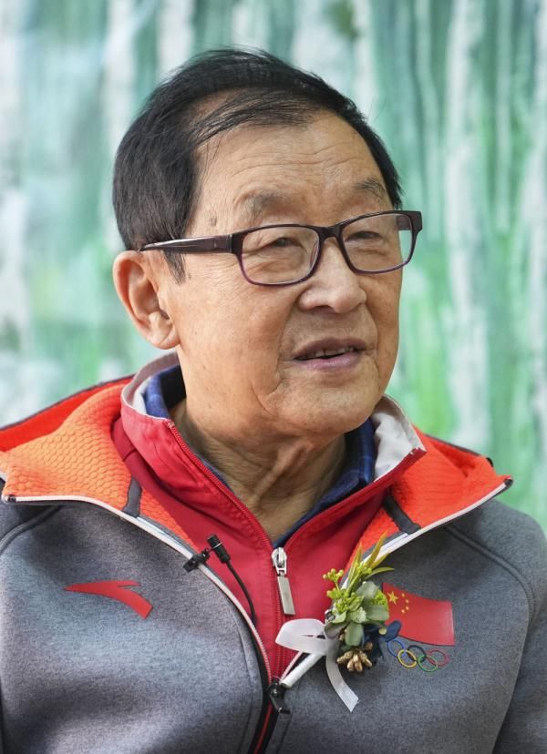 運(yùn)動員|他是新中國第一代滑雪運(yùn)動員，83歲仍未“退役”