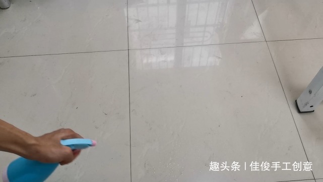 白醋和洗衣液混合,解决了每个家庭的困扰,真实用学学吧!