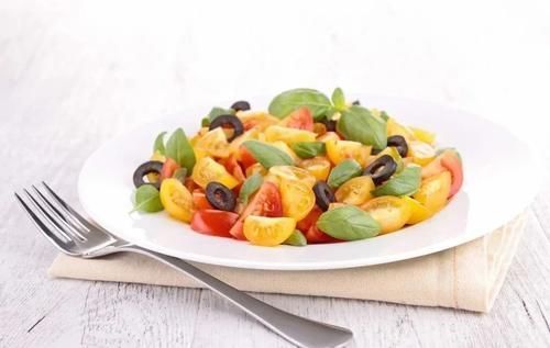 高血脂|高血压和高血脂的人该怎么吃？一张表格全说明白了，建议了解一下