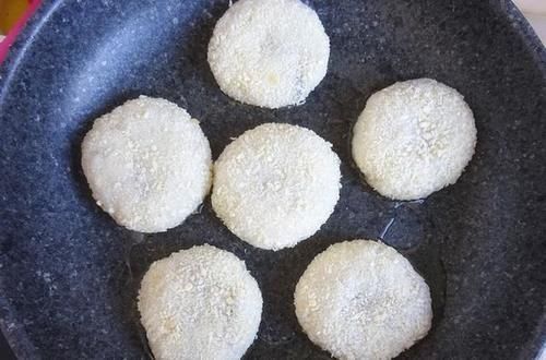 天冷,最应该吃的是它,和黑豆是绝配,10分钟上桌,温暖过冬天!