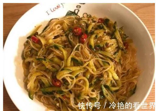 粉丝换个新吃法，酸爽开胃，专治没胃口，吃完一碗还想吃！