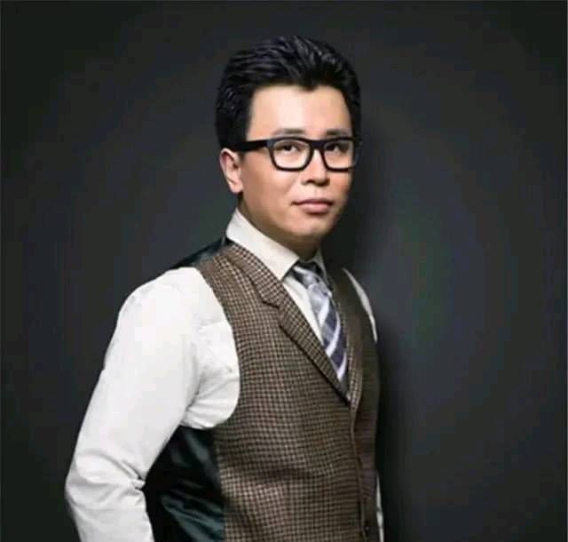 更新|《圣墟》9天后再次更新辰东的微博听起来就要爆发了