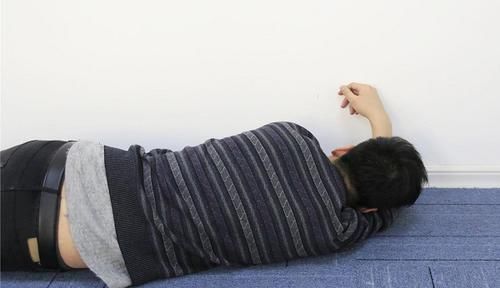 胃部|63岁大爷半夜突发脑梗，医生饭后三事不该做，尤其是高血压患者