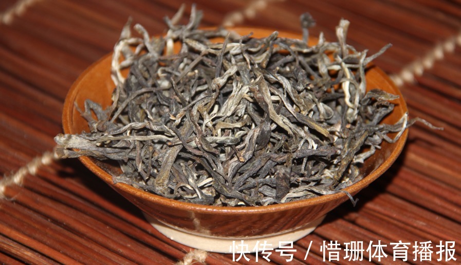 喝茶|喝茶养生,剩下的渣渣别丢,拿来制肥养花,用对方法事半功倍