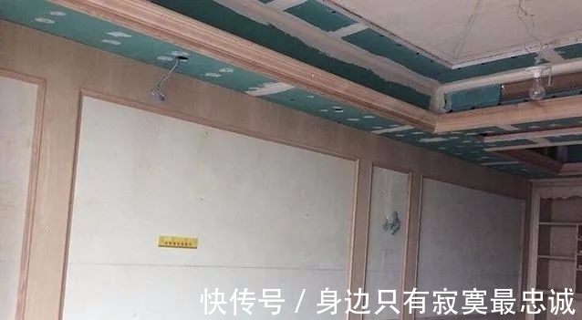 装修|参观朋友装修中的家，一进门就被吓到了，足足花了20万打家具