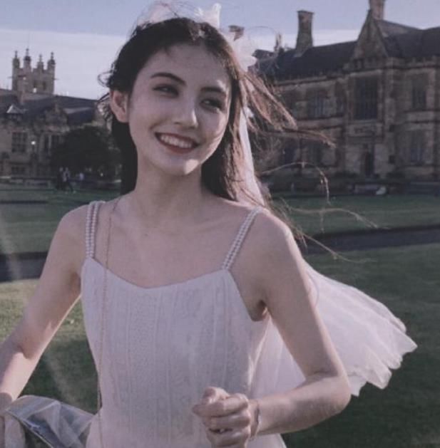 身高还未正式发育的女生，身上才具备的“3特征”，早晚冲刺175cm