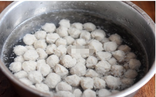 卫生|想吃肉丸不用买,自己做超简单,干净卫生0添加剂,比买的还好吃