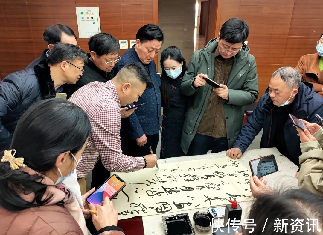 张一冰$淮安市书协组织草书展点评会，张一冰主讲冲刺班