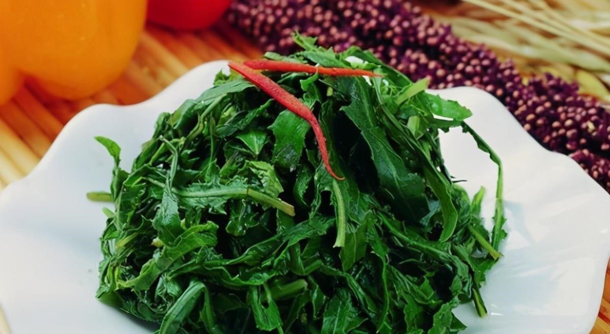 养颜|女人不想显老,常吃3种食物,排毒养颜,滋润肌肤,早吃早受益