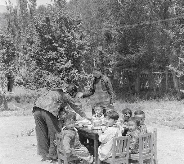 艰辛|八十年代才通电照明,保护敦煌先辈专家学者们付出的艰辛超出想象