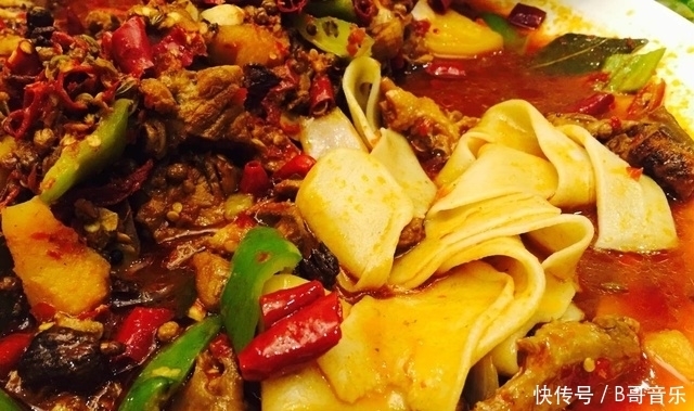 菜花|10个人点了12个菜花了600块，吃一顿顶一天这钱花的真值