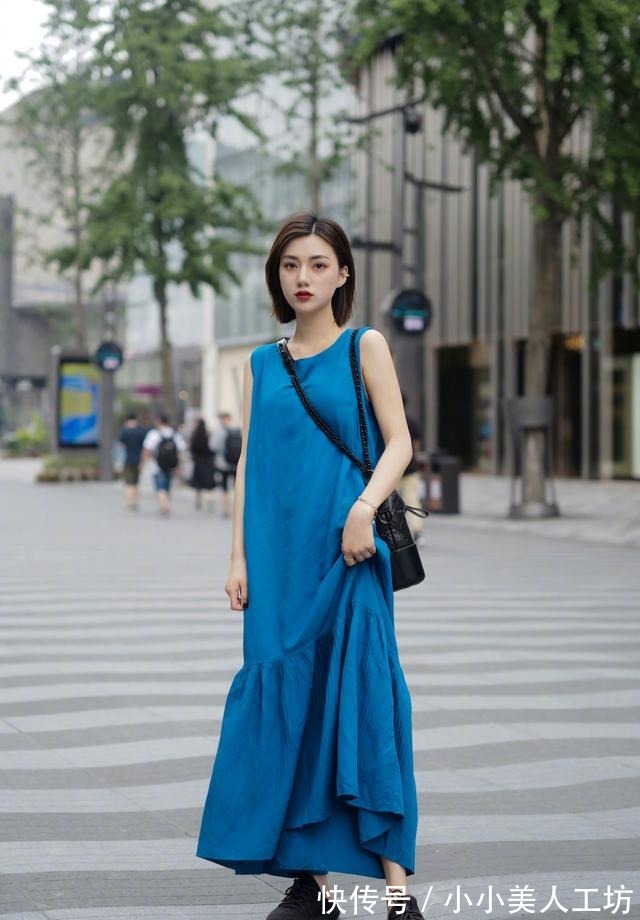 搭配 黑白配过时了，试试这几组“彩色穿搭”，时髦又显白，黄皮也能穿！