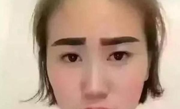 真相|为什么内行人不建议女生纹眉?纹眉师说出真相,看后你就明白