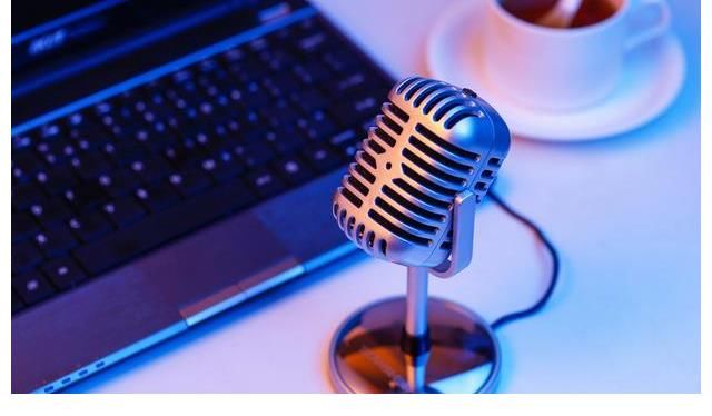 李誕|追完脫口秀大會4的更新，暴富有了新思路