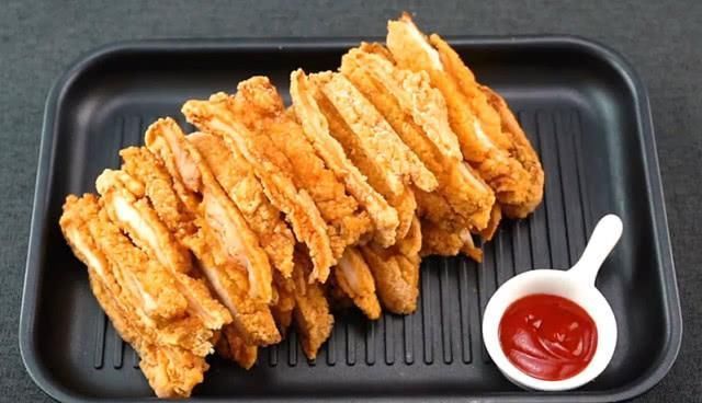 炸鸡排|只需要20元,吃上一大盆真正的“正新鸡排”,以后不用点外卖了