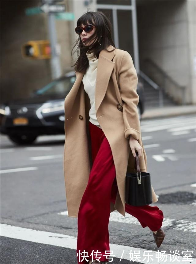 气质|同样是驼色大衣,为什么她穿上比你显白显气质?配色和内搭都重要