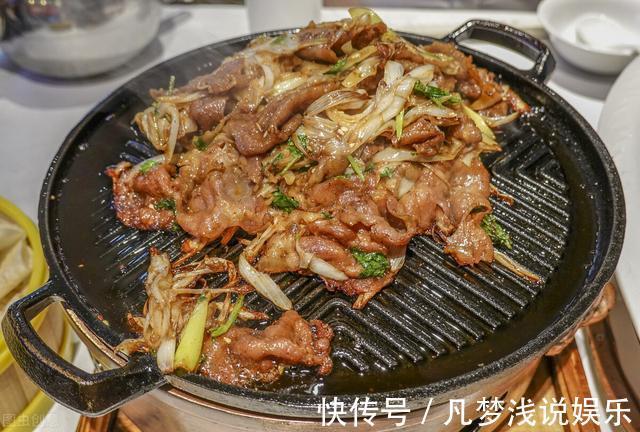葱爆羊肉|制作葱爆羊肉,是先炒葱还是先炒肉?步骤错了,肉不鲜嫩还很膻