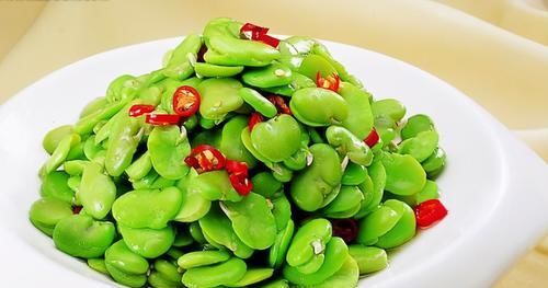 钙质也对胎儿|女性不愿老太快,可以多吃3种食物,补血养颜、好处多多