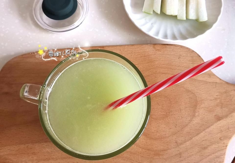 萝卜梨汁|常把它俩搭配做一杯,润燥止咳防感冒,比单纯喝果汁强多了