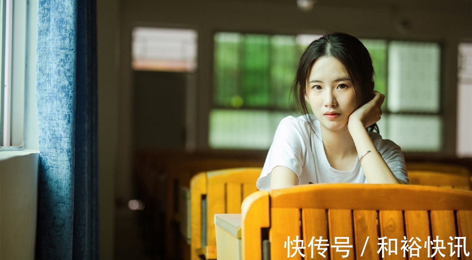 中年人&酒席上遇上3种情况,立马放筷子走人,不是迷信,看完提醒家里人