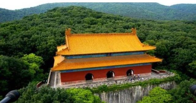 开国皇帝|明朝最早的皇帝陵,成为明清帝陵的典范之作,历史上没有被盗过